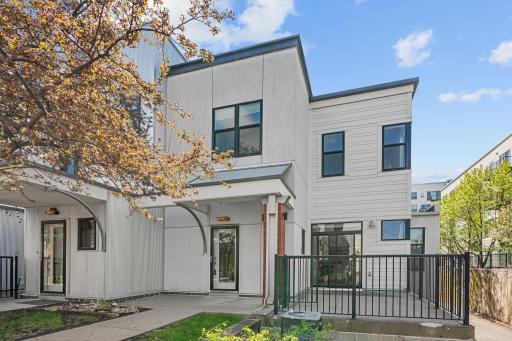 2818 Aldrich Avenue S, 105, Minneapolis, MN 55408