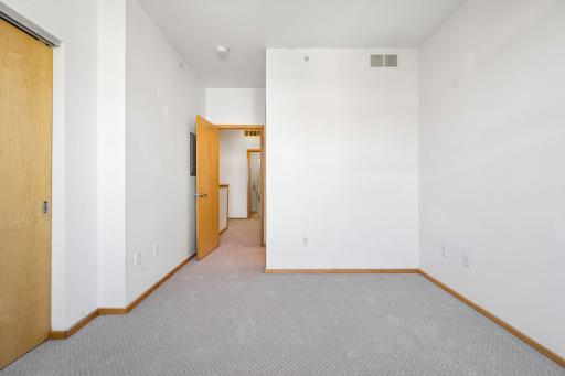 2818 Aldrich Avenue S, 105, Minneapolis, MN 55408