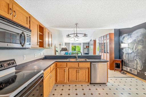 152 Pheasant Ridge Drive, Montrose, MN 55363