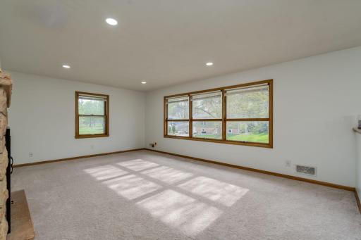 110 S Belmont Drive, Mankato, MN 56001