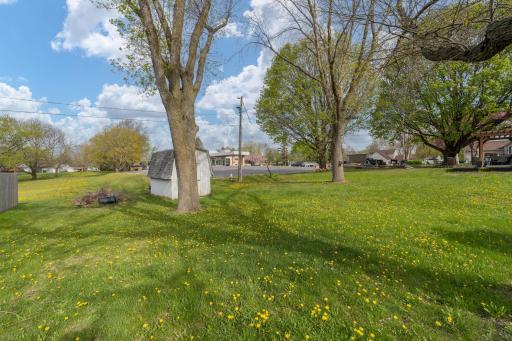 110 S Belmont Drive, Mankato, MN 56001