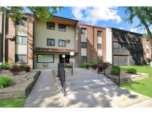 1340 9th Avenue S, 206, Saint Cloud, MN 56301