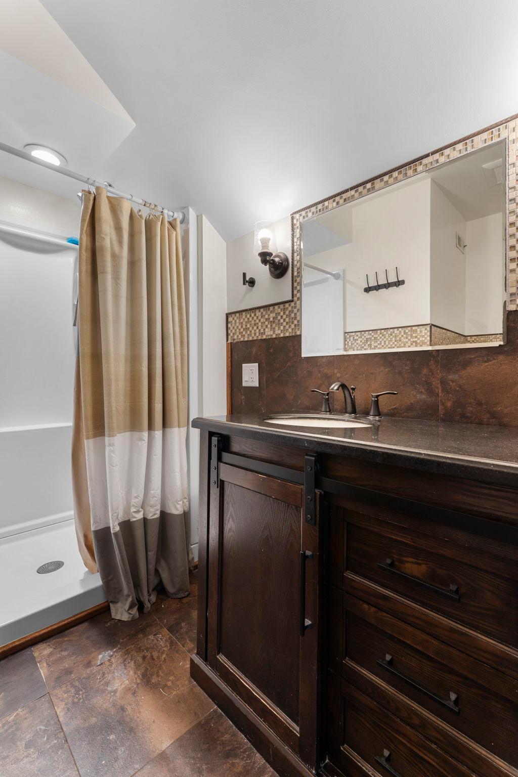 Primary 3/4 Bathroom
