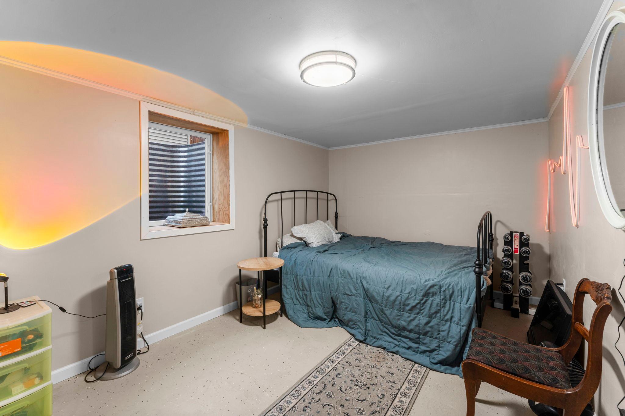 Guest Room OR Flex Space