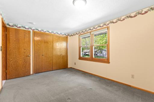 2110 Valkyrie Drive NW, Rochester, MN 55901