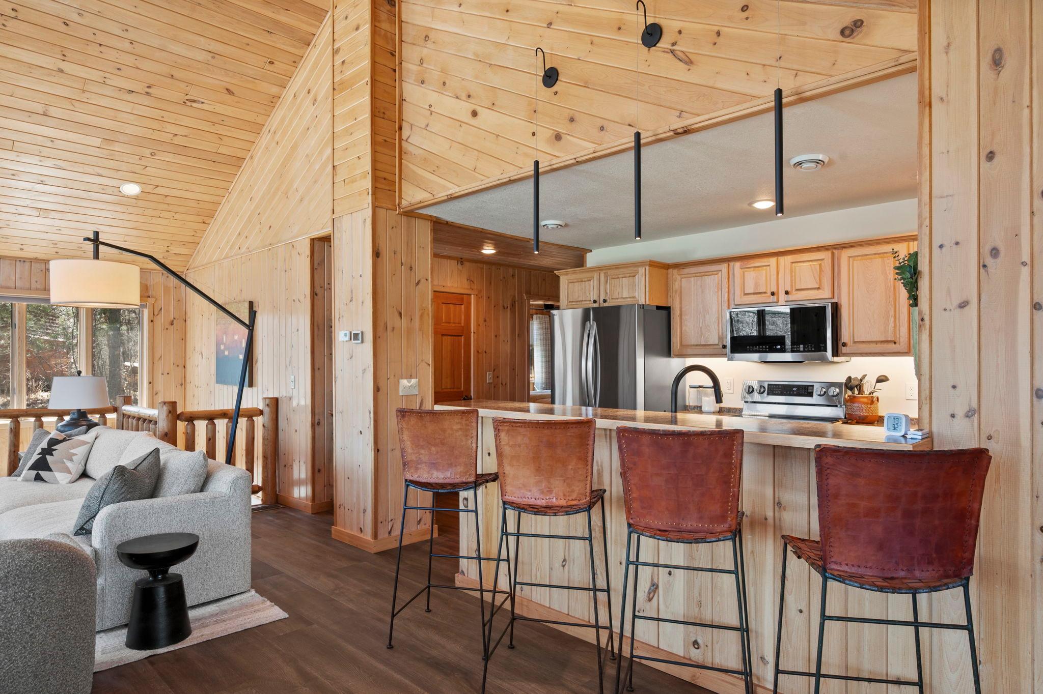 27-web-or-mls-29316 Pardun Rd-114.jpg