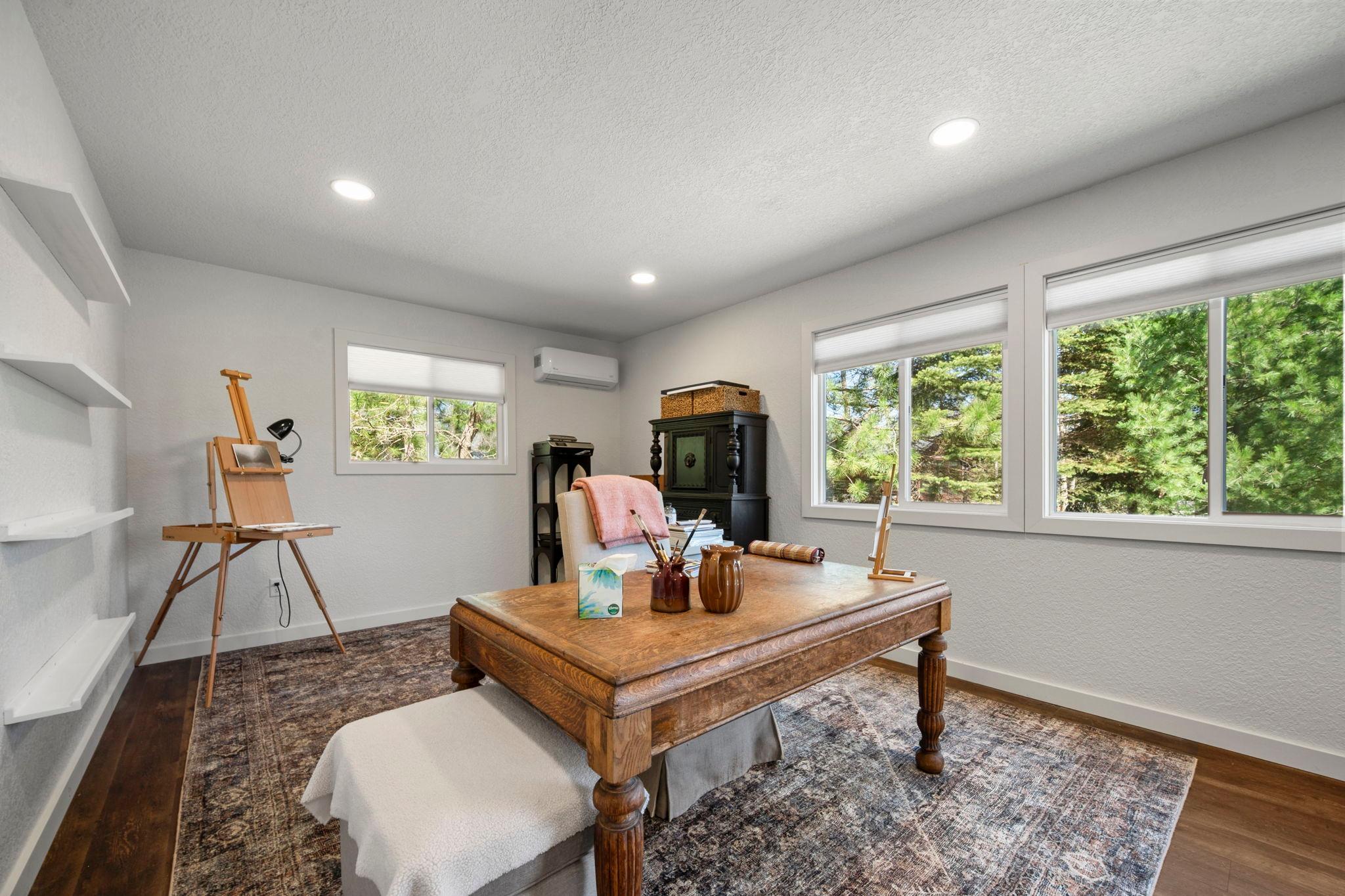 88-web-or-mls-29316 Pardun Rd-389.jpg