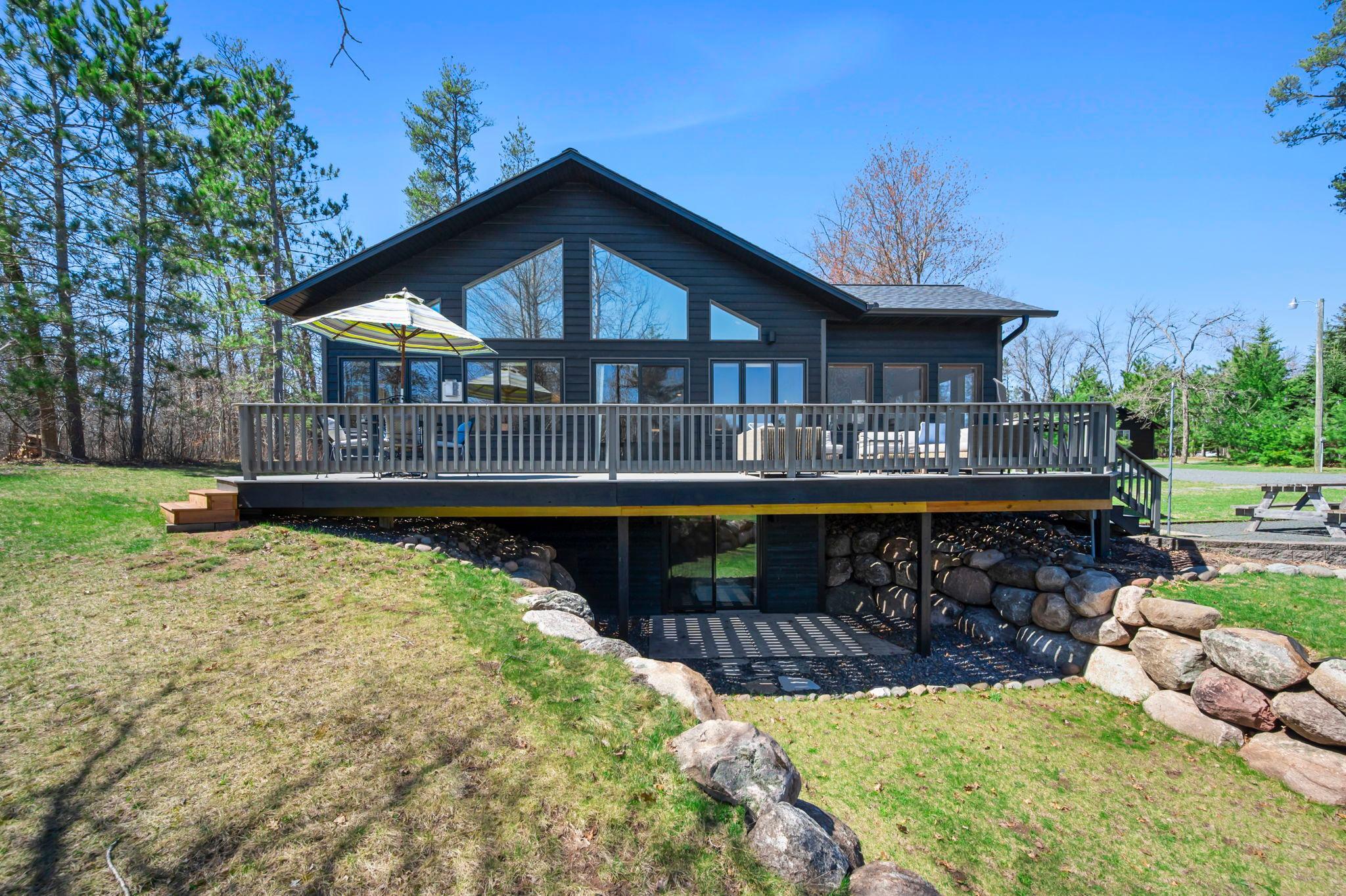 61-web-or-mls-29316 Pardun Rd-221.jpg