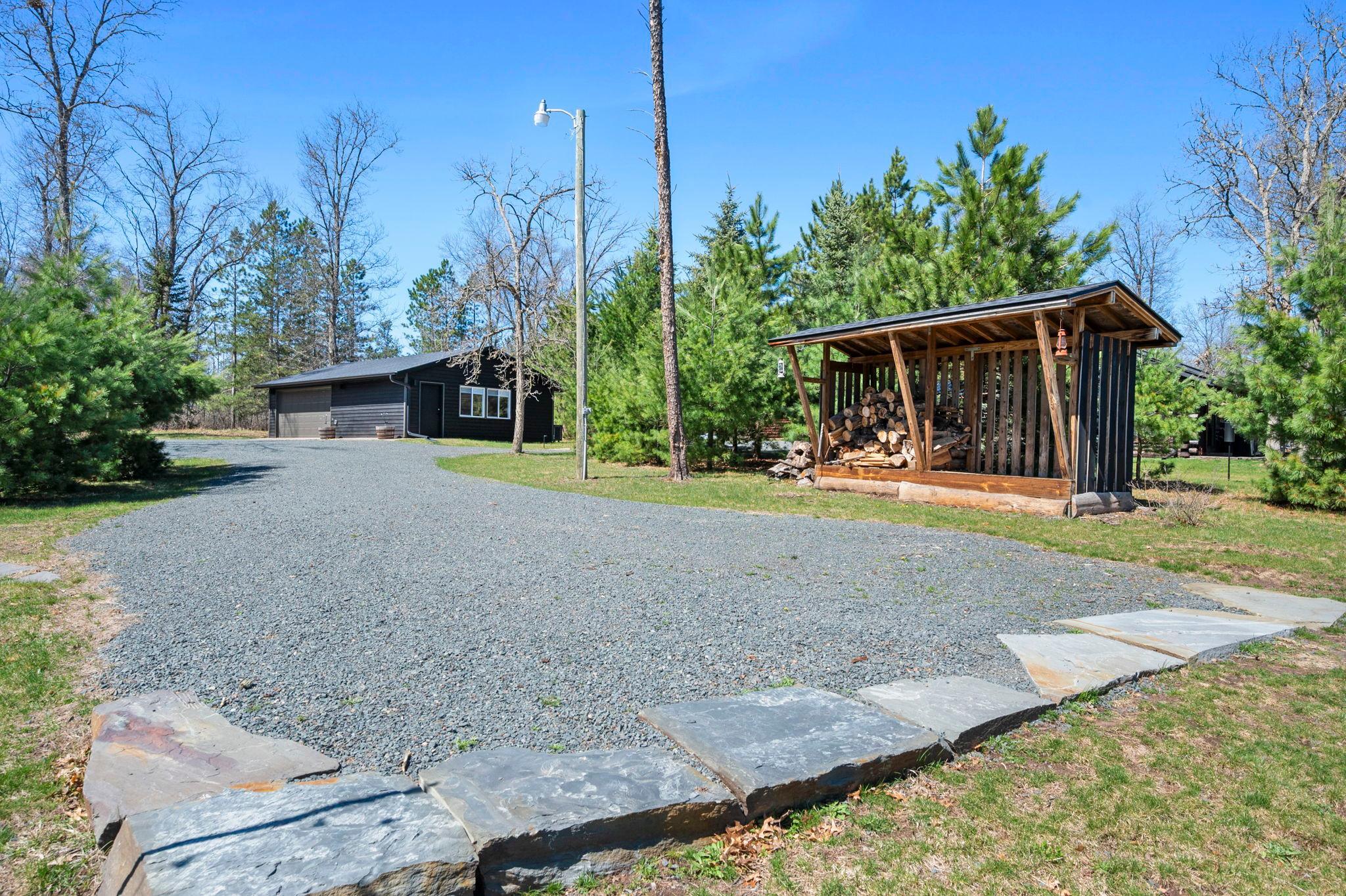 68-web-or-mls-29316 Pardun Rd-259.jpg