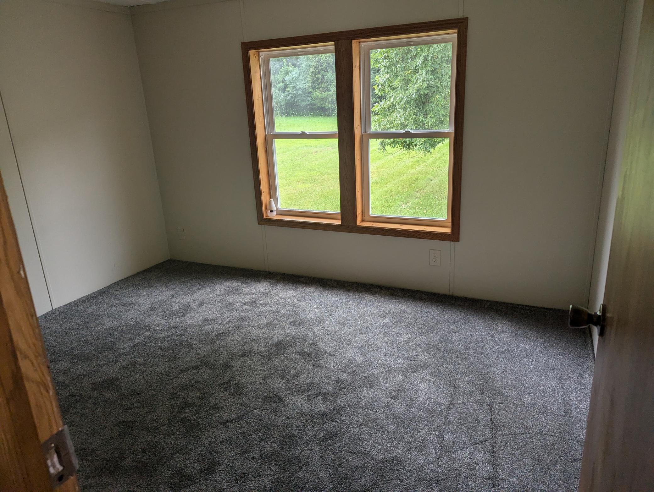 South Bedroom 1.jpg