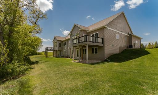 2824 Ivory Road NE, Rochester, MN 55906