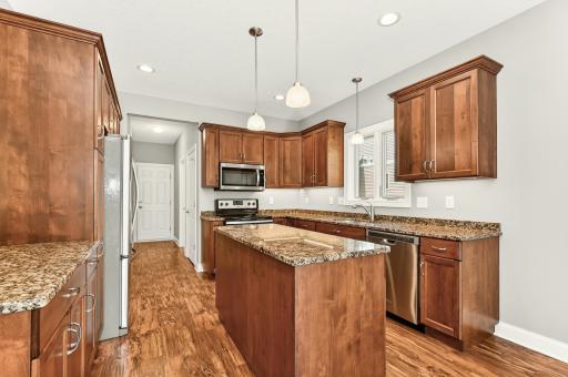 2824 Ivory Road NE, Rochester, MN 55906
