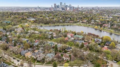 2204 W Lake Of The Isles Parkway, Minneapolis, MN 55405