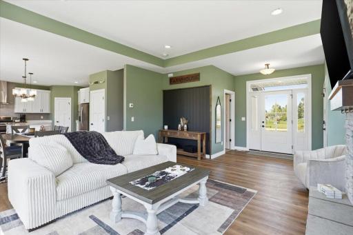 999 152nd Avenue, New Richmond, WI 54017