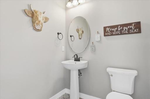 999 152nd Avenue, New Richmond, WI 54017