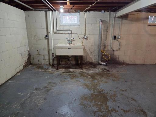 7101 Hartkopf Lane, Minneapolis, MN 55428