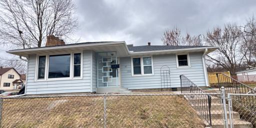 42 Baker Street W, Saint Paul, MN 55107