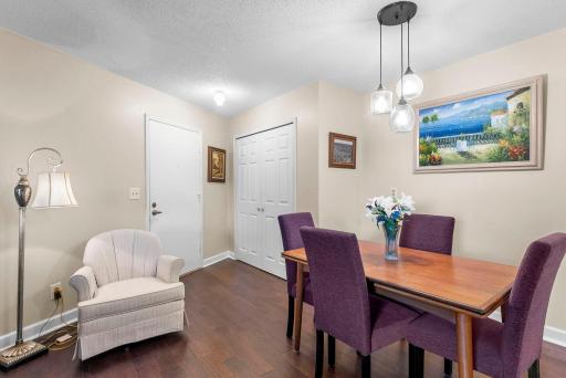 10-web-or-mls-1150 Dellwood St S 306-73.jpg