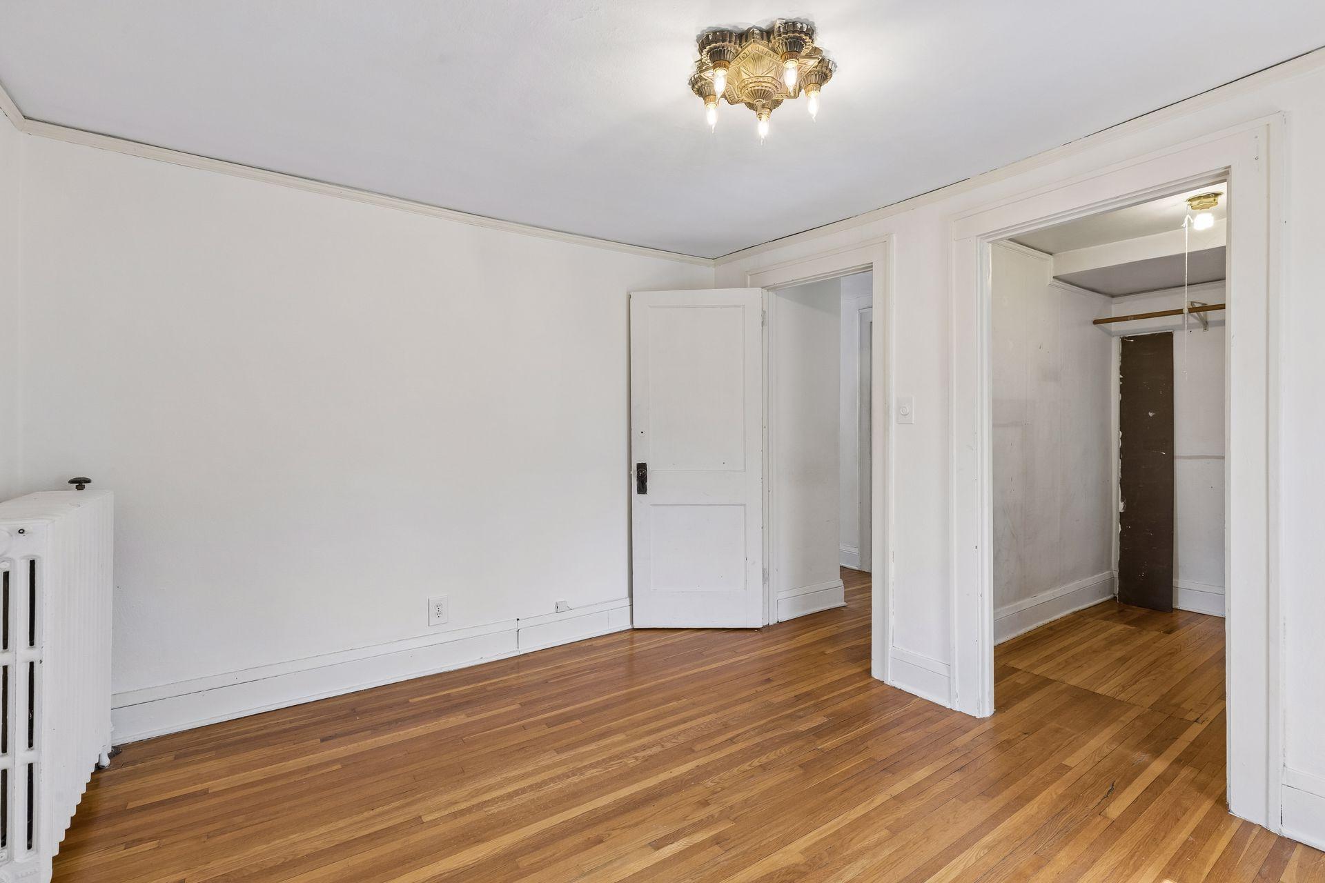 2536 30th Avenue South - Spacecrafting - 0031.jpg