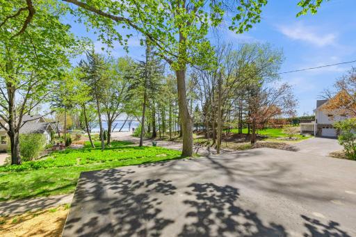 1990 Spates Ave, Orono, MN 55356