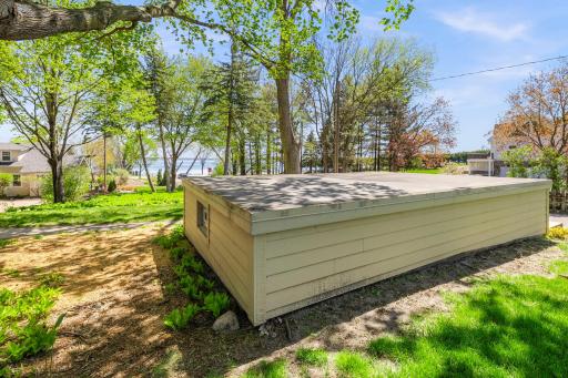 1990 Spates Ave, Orono, MN 55356