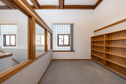 19 2nd Avenue SE, Fairfax, MN 55332
