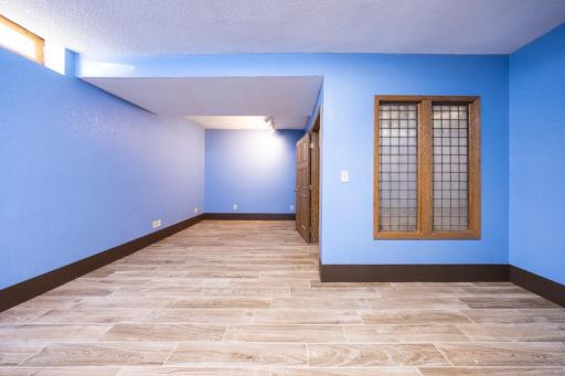 19 2nd Avenue SE, Fairfax, MN 55332