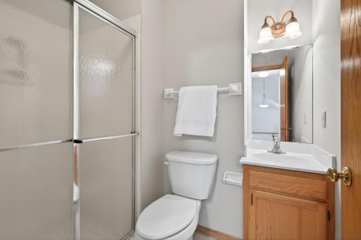 801 Southcross Drive E, Burnsville, MN 55306