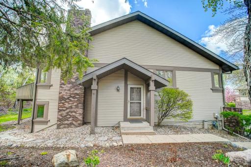 9222 Decatur Avenue S, Minneapolis, MN 55438