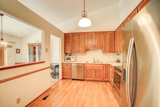 9222 Decatur Avenue S, Minneapolis, MN 55438