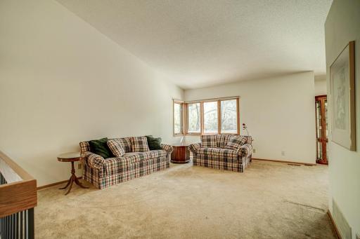 9222 Decatur Avenue S, Minneapolis, MN 55438