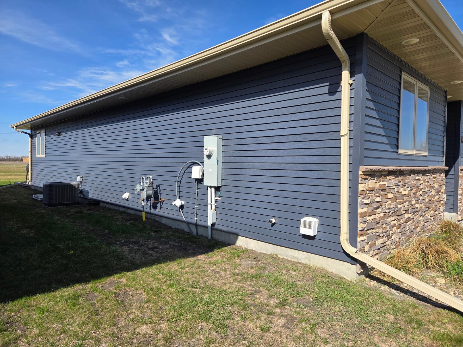 Exterior - side view