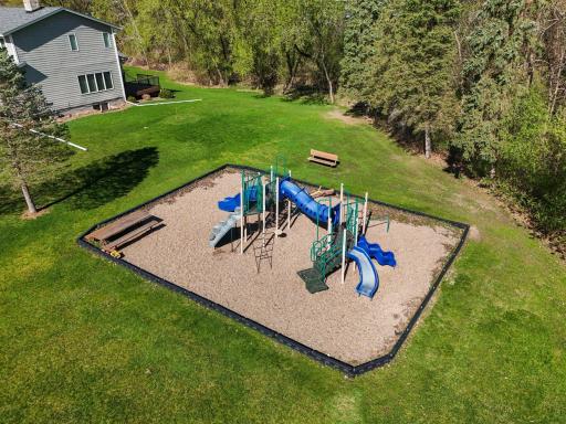 60 Deer Hills Court, Saint Paul, MN 55127