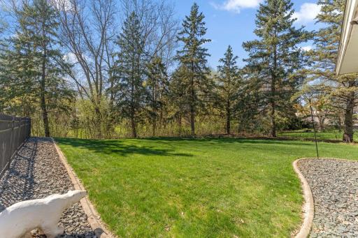 60 Deer Hills Court, Saint Paul, MN 55127