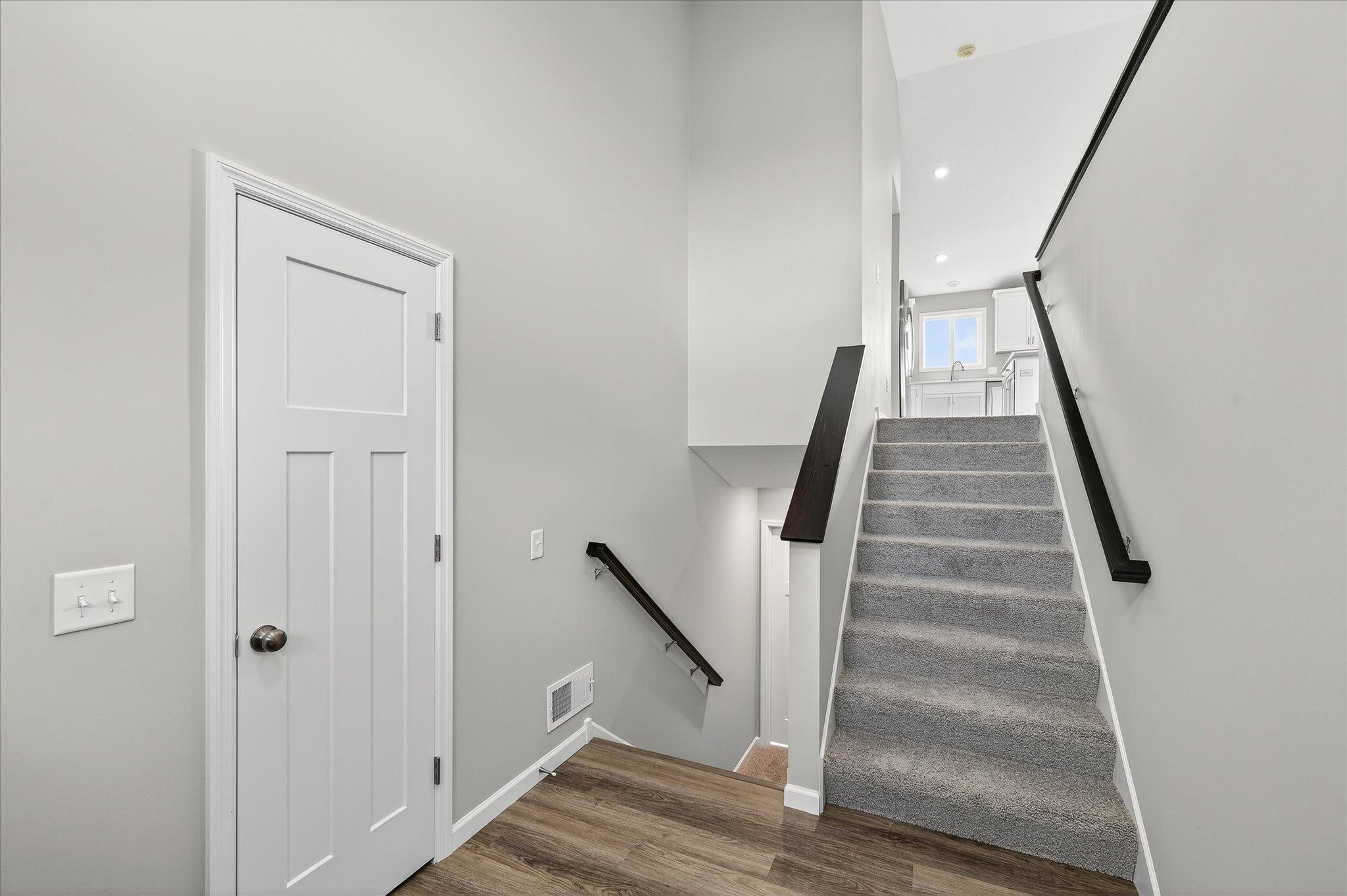 07-1500 Raccoon Ln-7.jpg