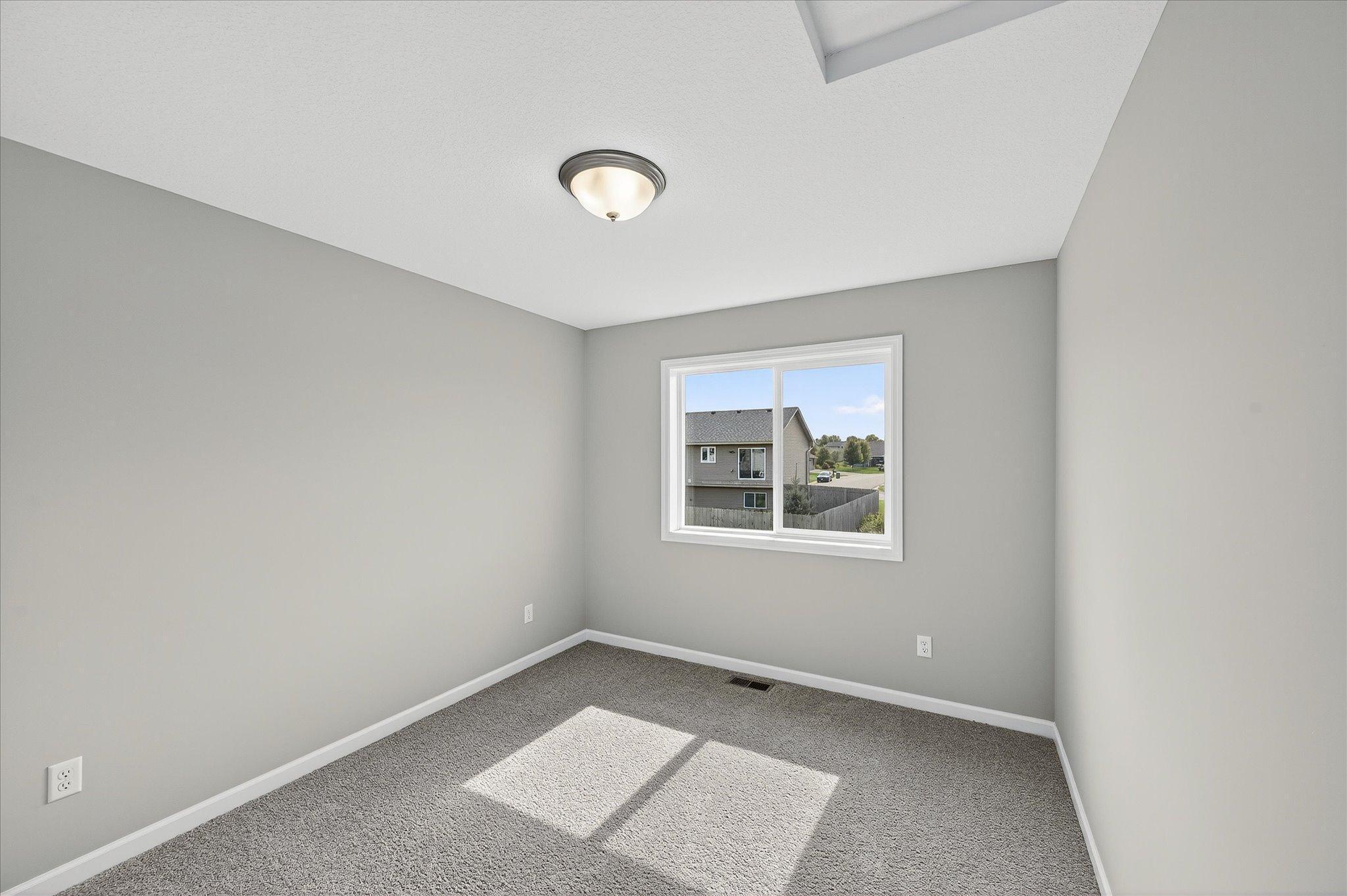 23-1500 Raccoon Ln-23.jpg