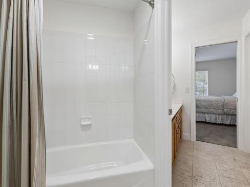 25695 Maple View Court, Excelsior, MN 55331