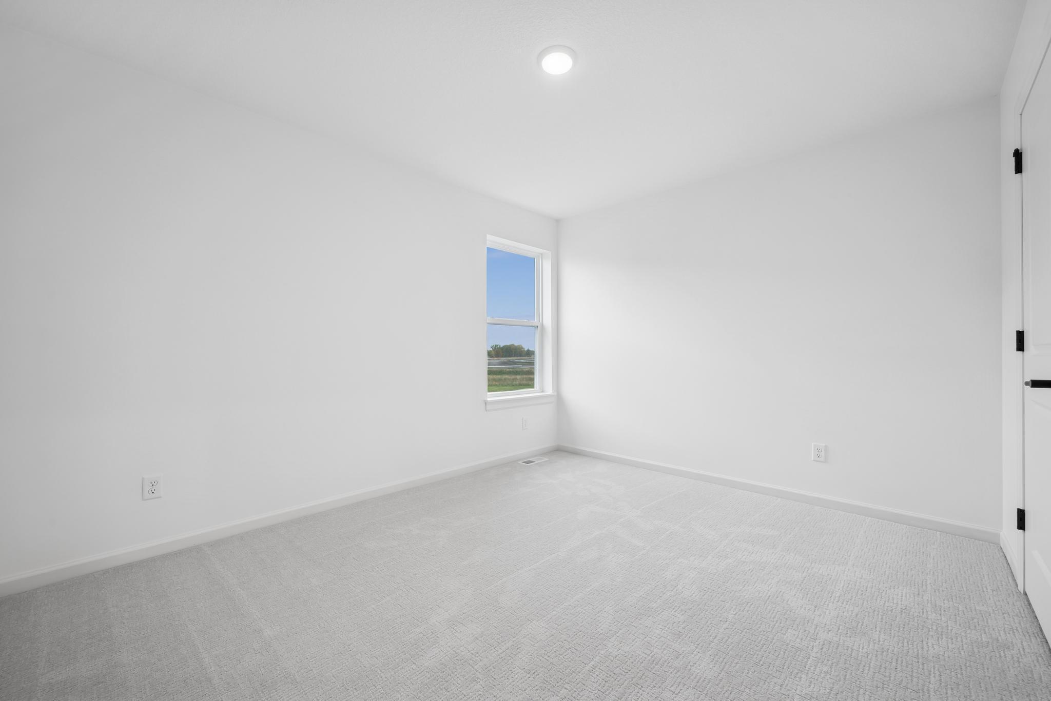 Bedroom *Photos of a similar home*