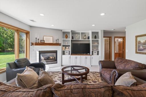 16225 49th Place N, Plymouth, MN 55446