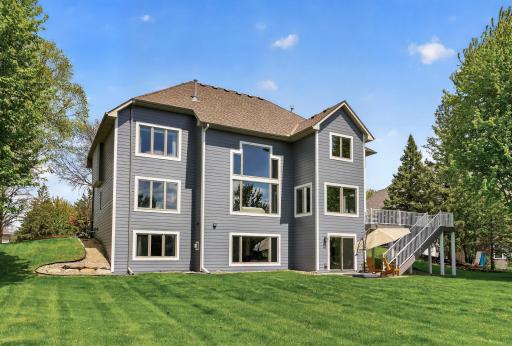16225 49th Place N, Plymouth, MN 55446