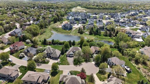 16225 49th Place N, Plymouth, MN 55446