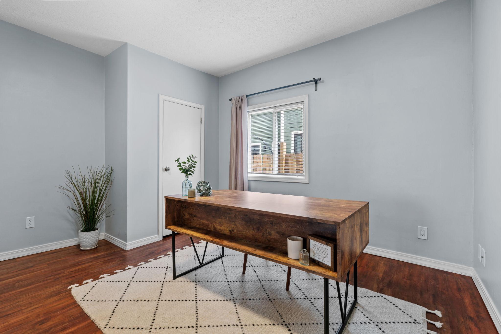 38-web-or-mls-387 Stryker Ave-38.jpg