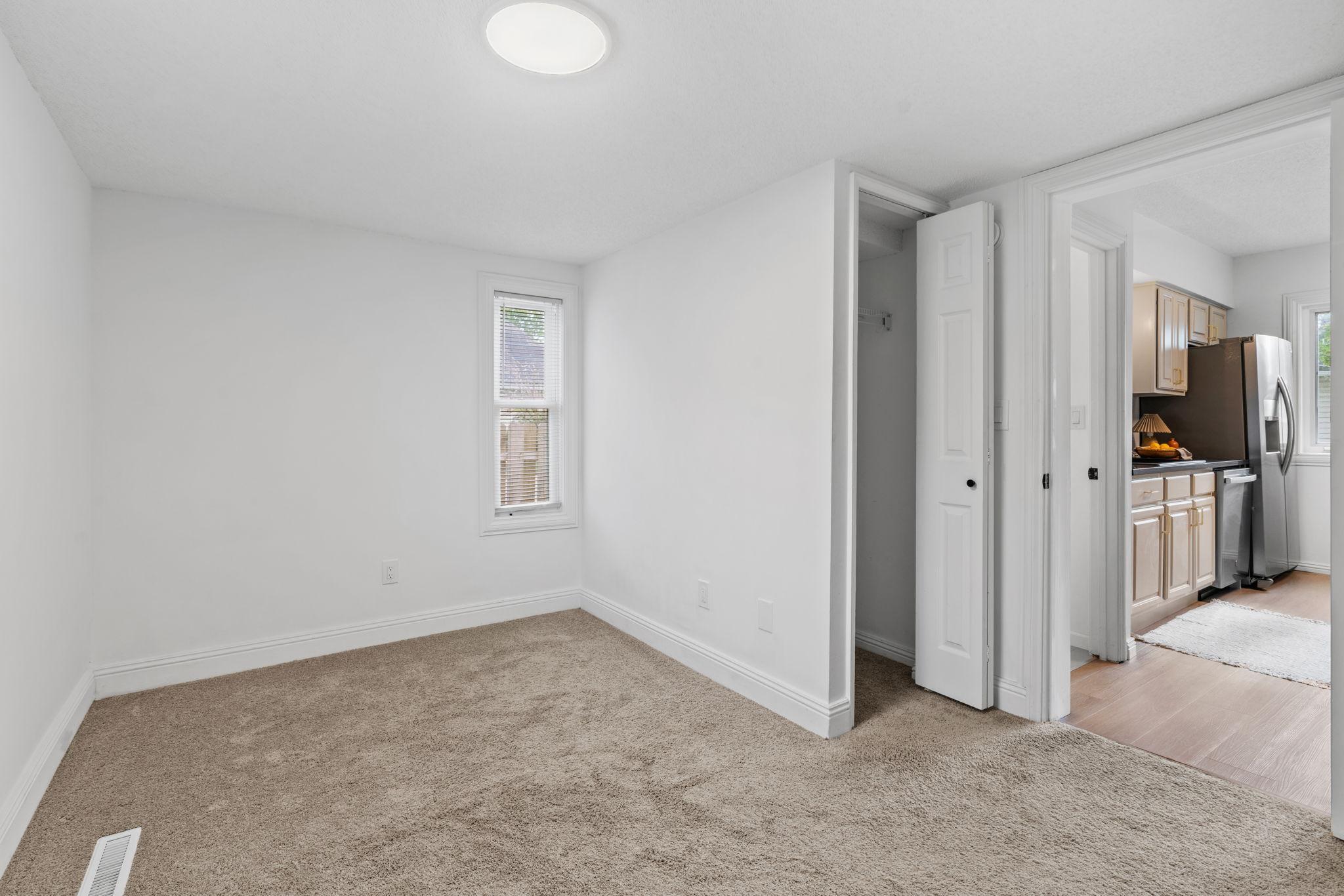 58-web-or-mls-387 Stryker Ave-58.jpg