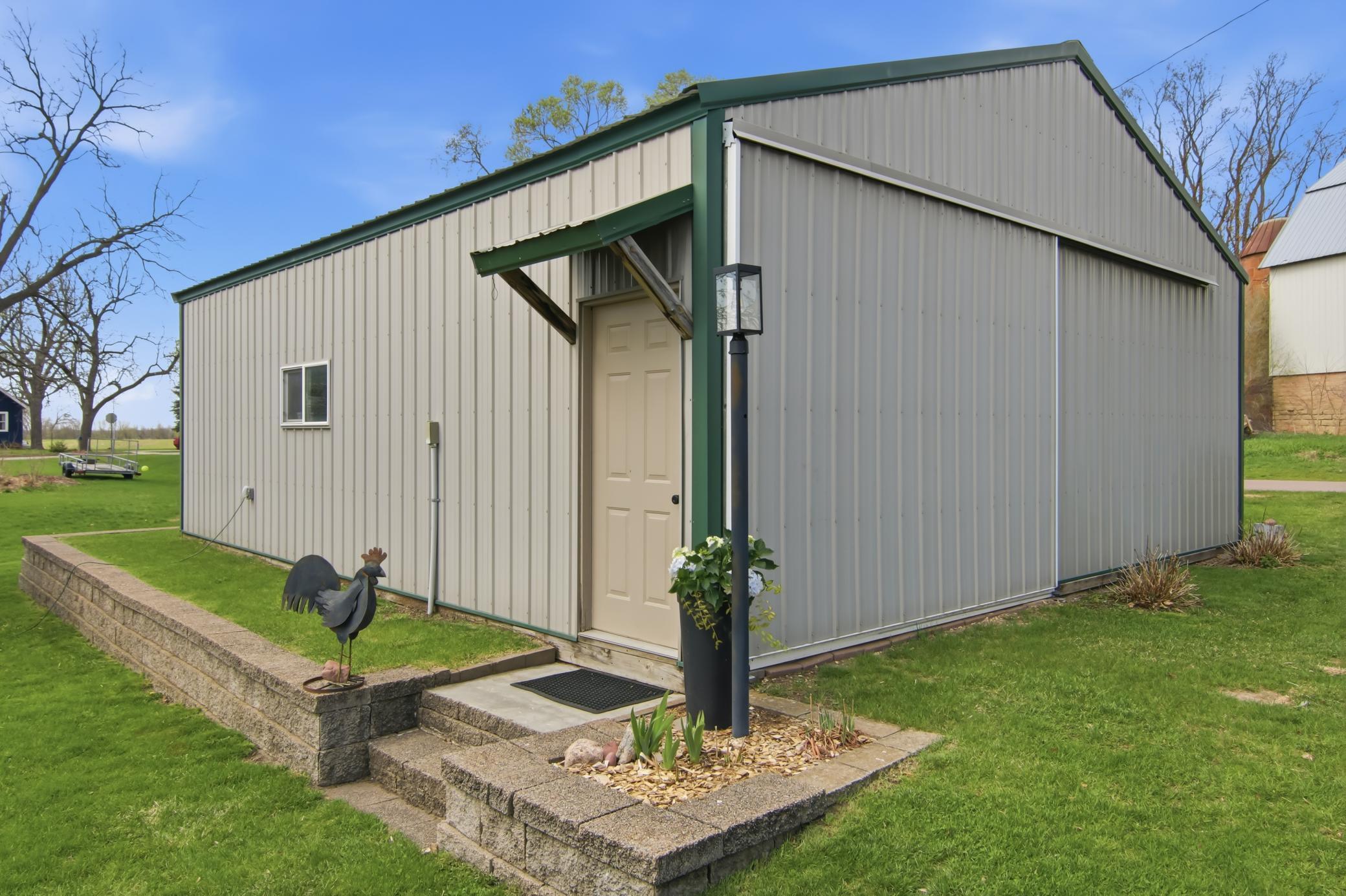 28' x 31' Metal Shed w/ 3 Bay Doors