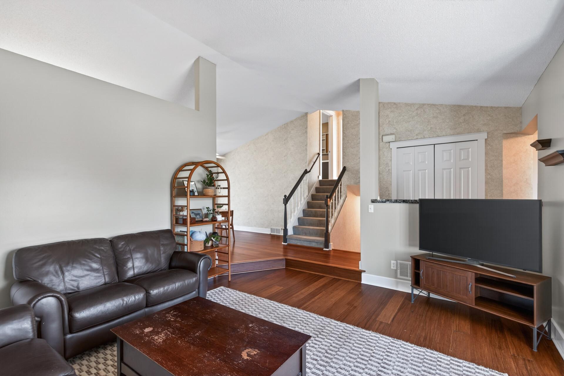 Twelve foot vaulted ceilings throughout the main floor.