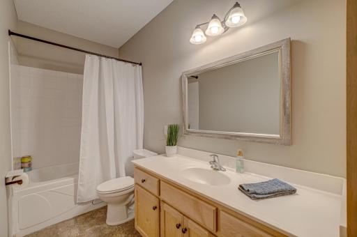 16807 Edinburg Way-yes another full main level bath
