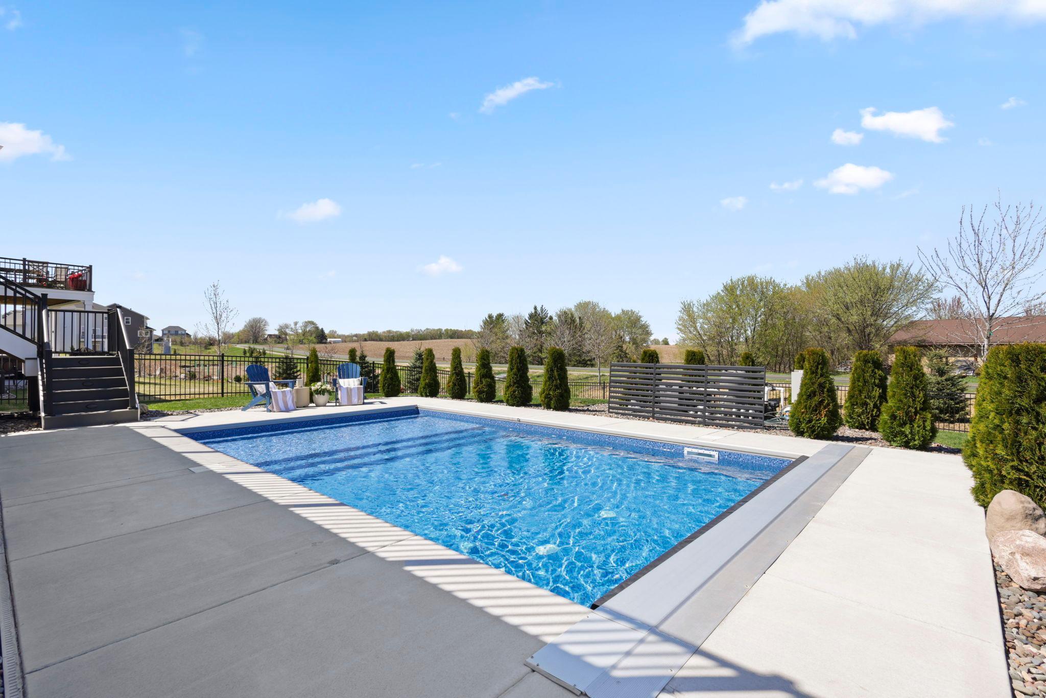 Heated Saltwater Pool
