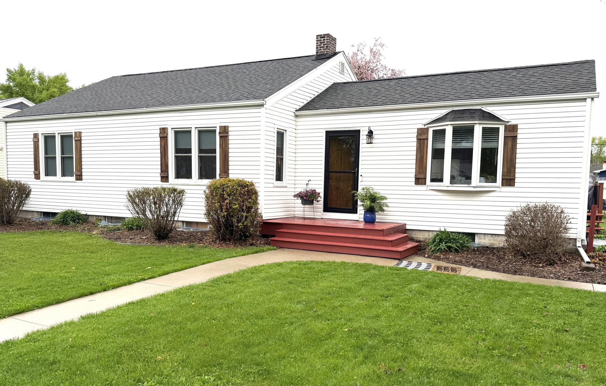 524 2nd St S - coming soon picture.jpg