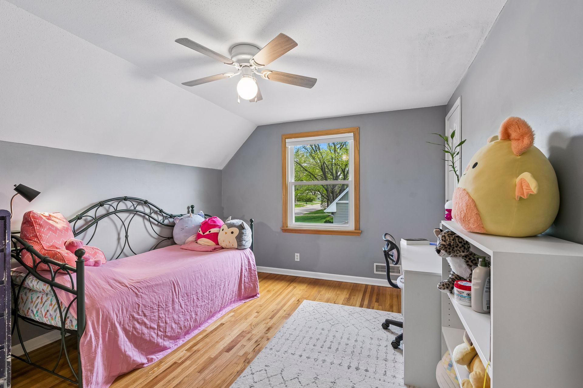 Large Bedroom 2 upstairs