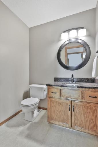 9161 N Kentucky Avenue N, Brooklyn Park, MN 55445